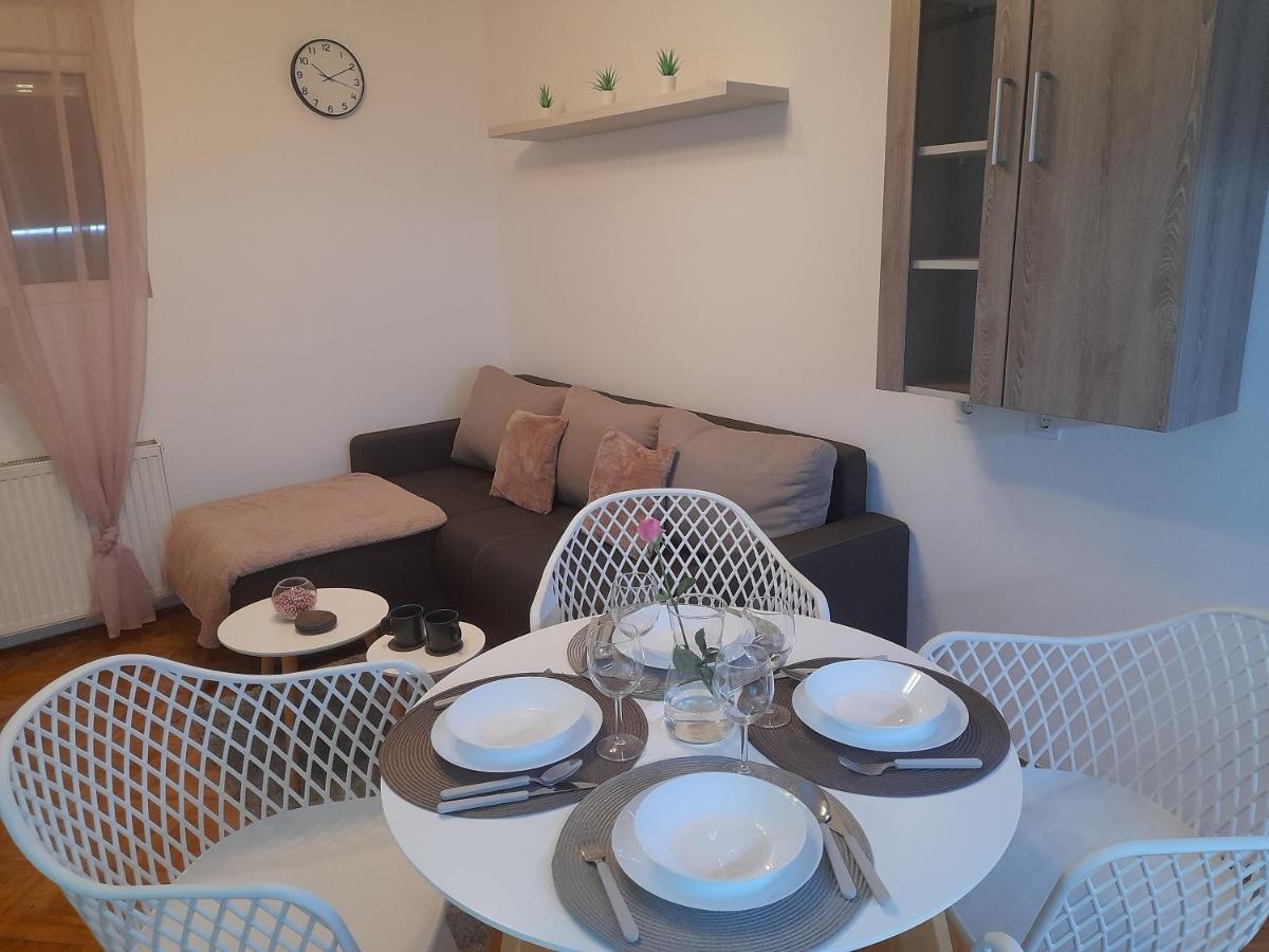 Apartman Stevan Pirot Exterior foto